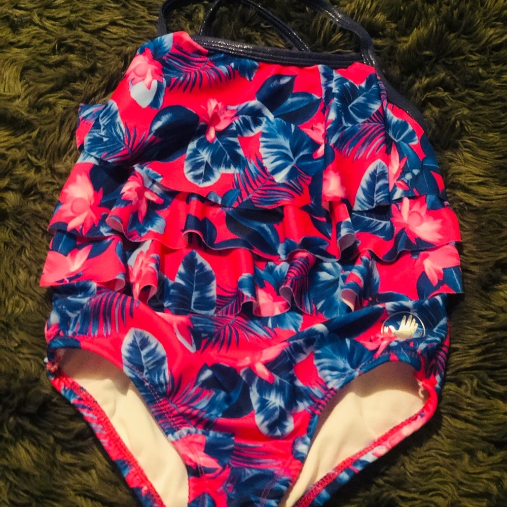 Size 4T bathing suit